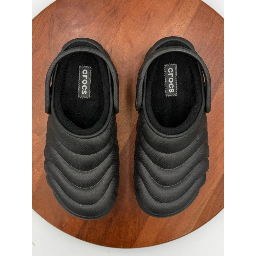 Crocs Classic Lined Overpuff Clog Black Fleece Lined‎ Slip On M7/W9 Cozy Comfort